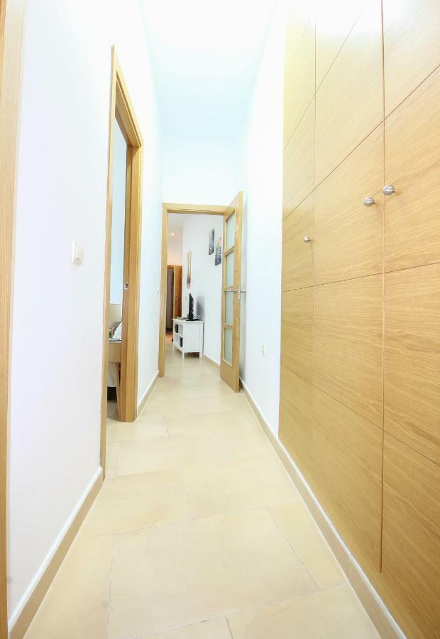 Apartamento San Julian Seville Exterior photo