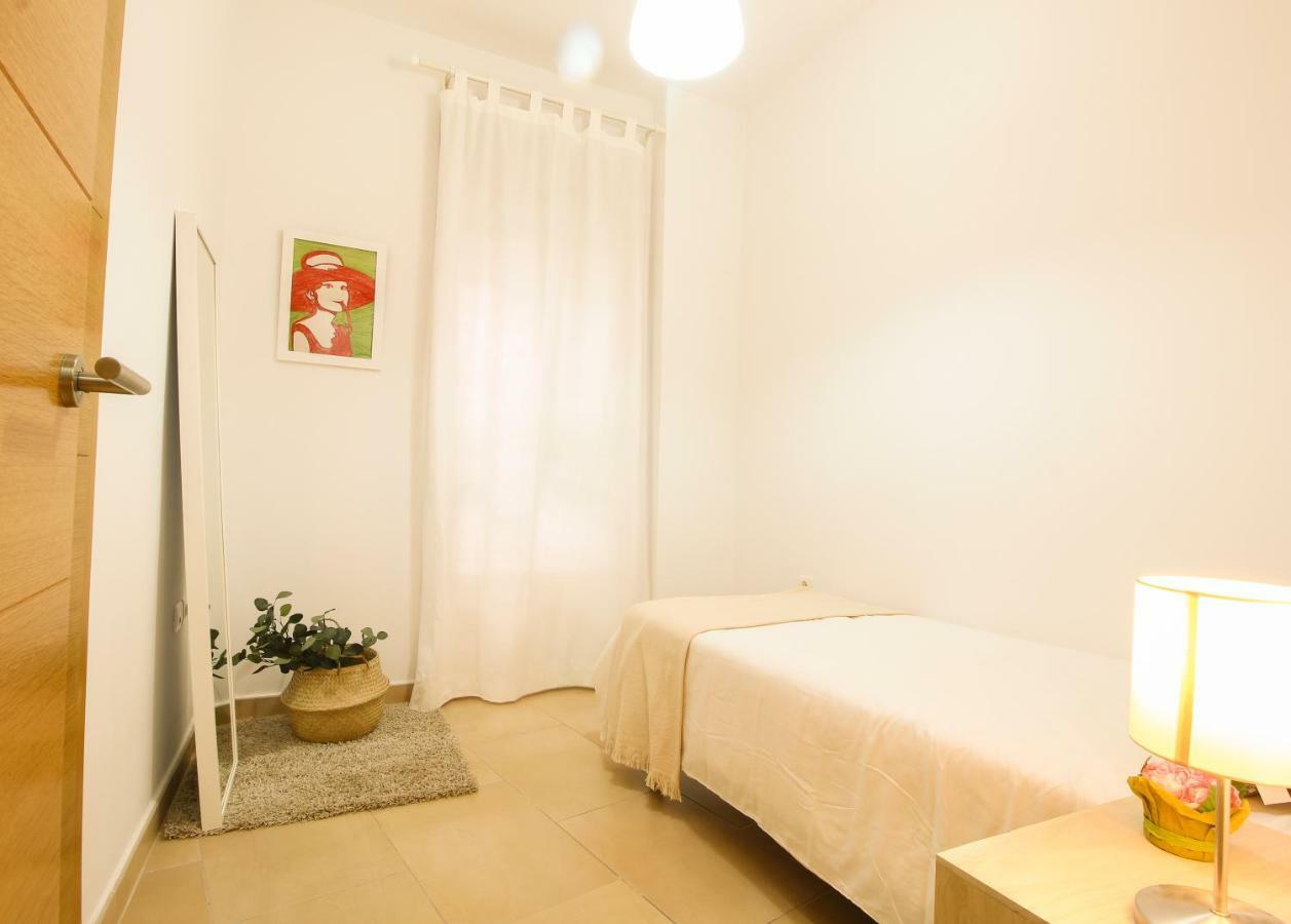 Apartamento San Julian Seville Exterior photo