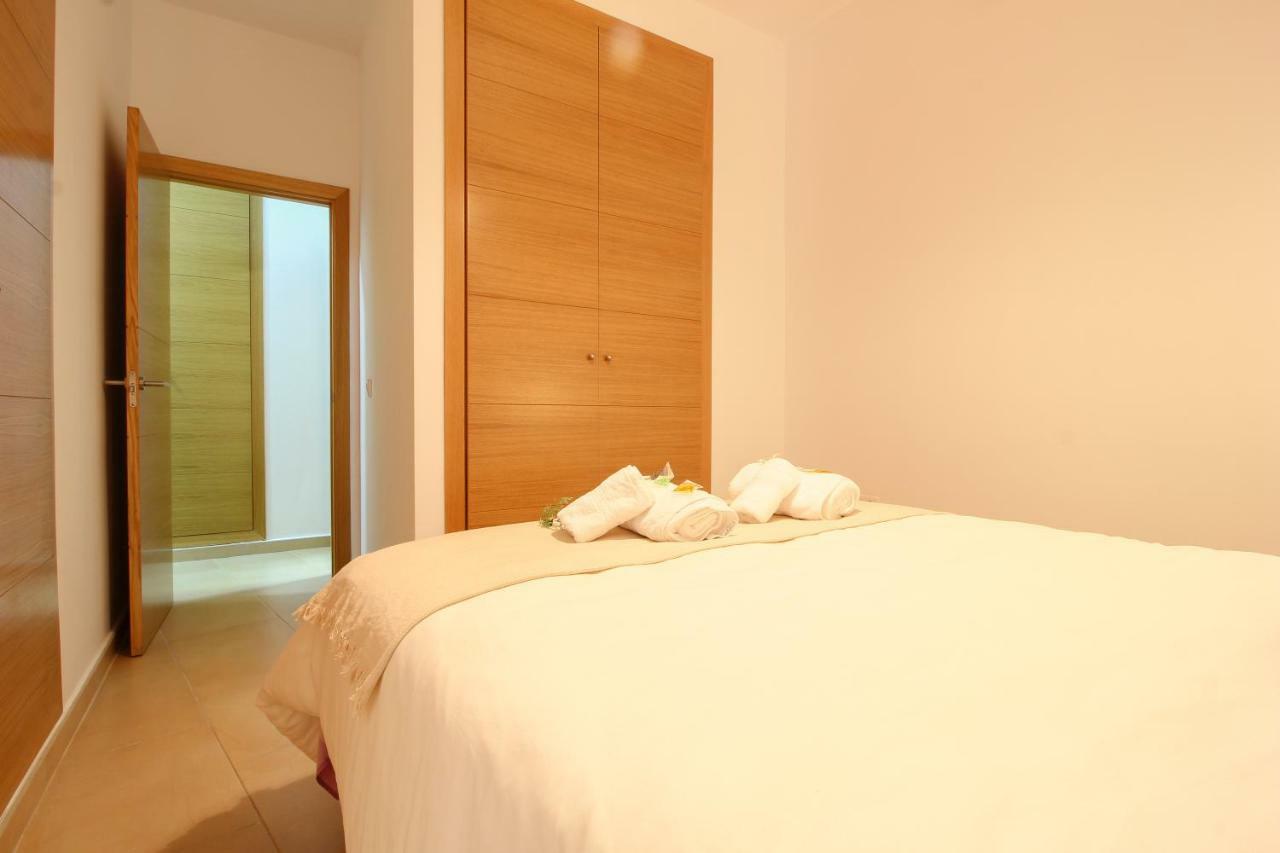 Apartamento San Julian Seville Exterior photo